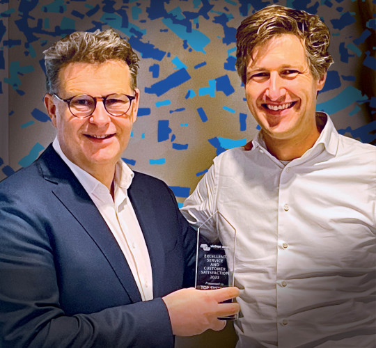 5402 Top Systems Victron Award Socials2