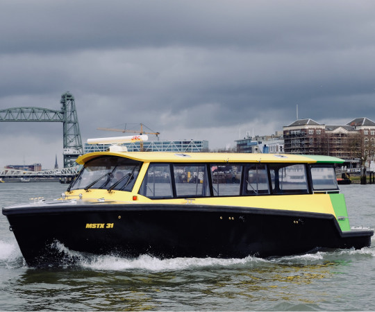 WatertaxiRotterdam2 1080x900